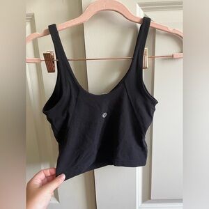 Lululemon cropped top